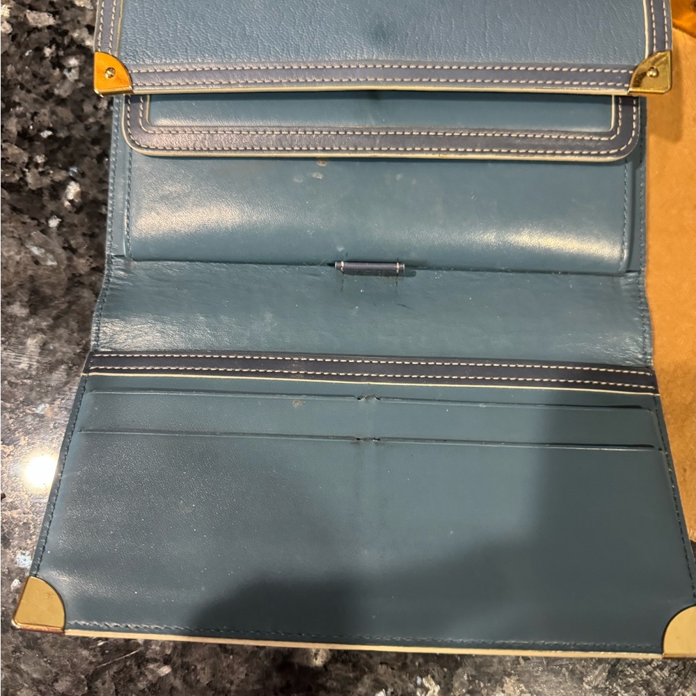 Louis Vuitton Blue Shoulder Bag with Monogram Canvas - Picture 2 of 6
